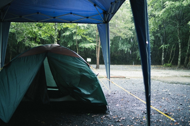 雨キャンプ