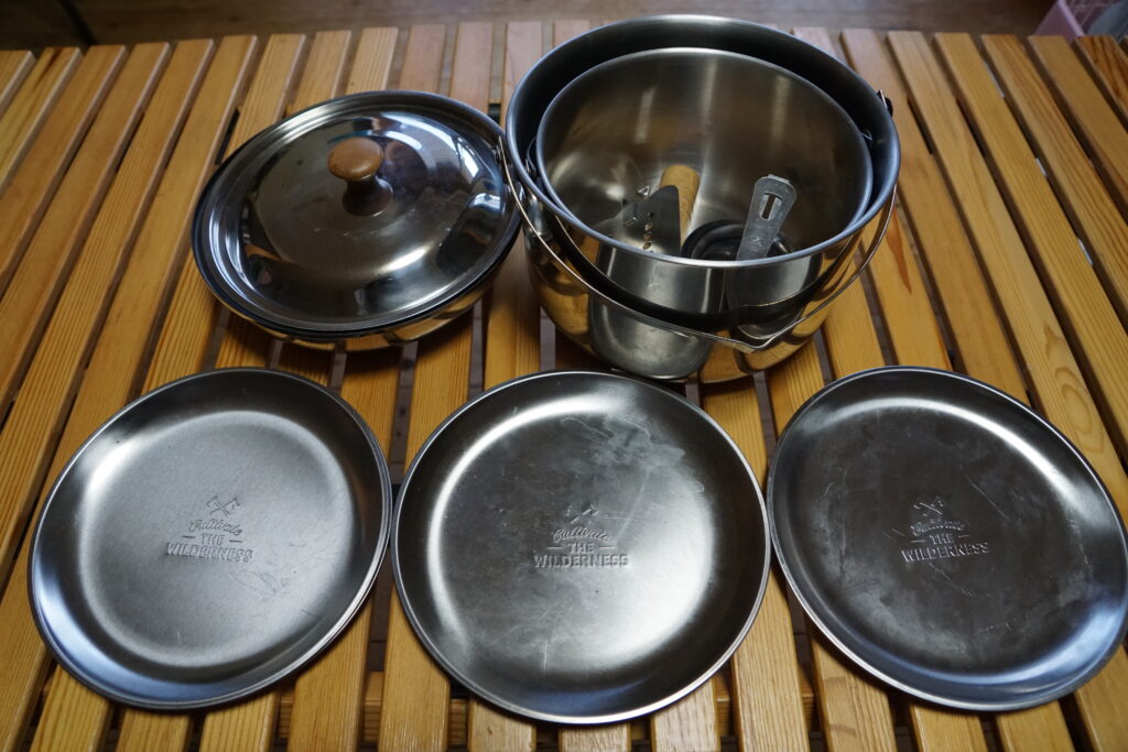 アウトドア用食器